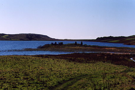 Finlaggan - Blick über See und Insel