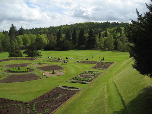 Drumlanrig - East Parterre formal garden